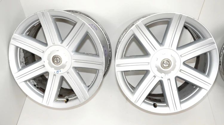302baada1294fd8c95a79043d8725ef9.jpg