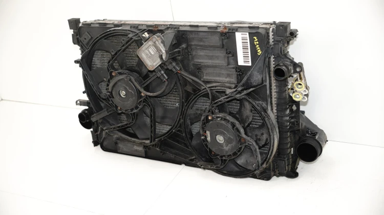 b705ae8ba398ed9a00cda6e73543fd8a.jpg