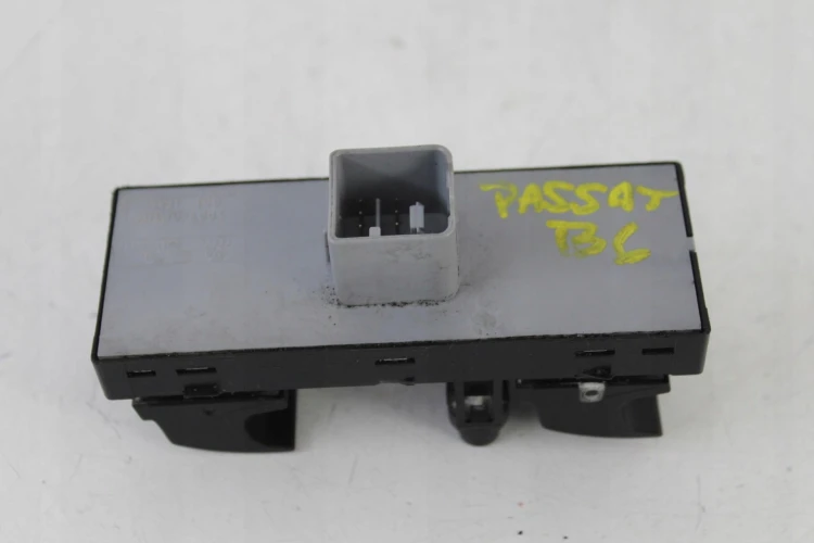 f29518ddc04b1776a426d16cded40125.jpg