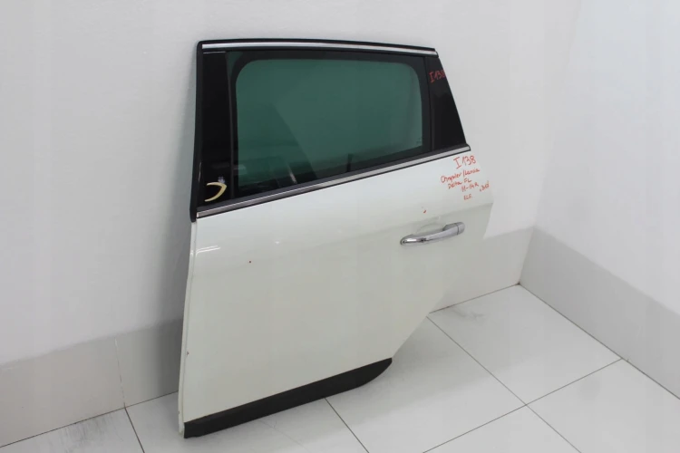 39feef79a4690cd5e1f85a4f21f49f1b.jpg