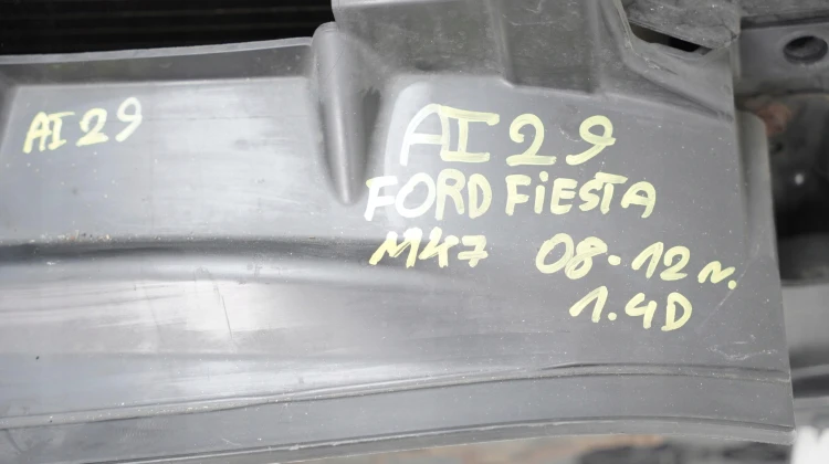 305e43fd95fe13f3779b2934aadbf72a.jpg