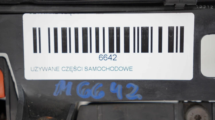 09f0db0ed063eb8d726d6bb2a5742fd4.jpg