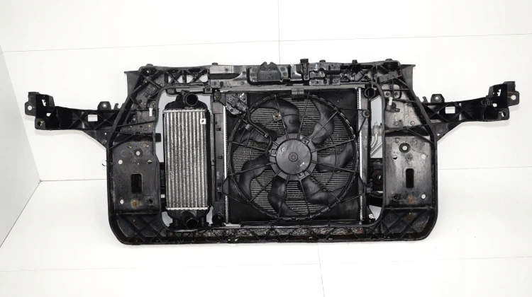 fbb9ac5628cc079eeeaa255be1ef2faf.jpg
