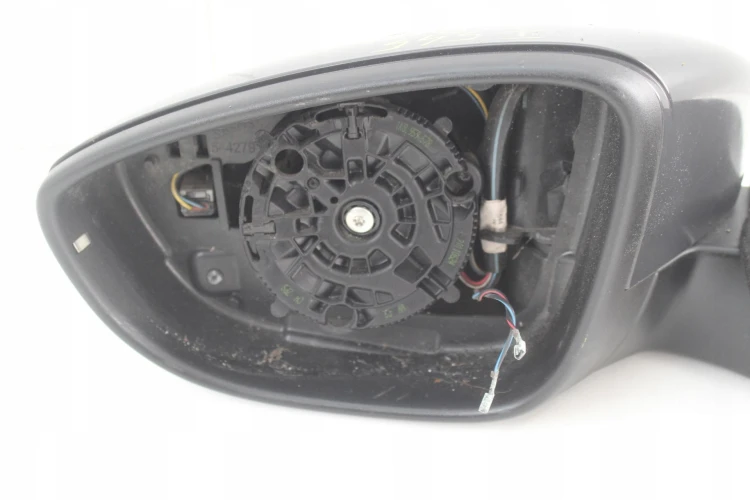 014ce7b701130e4954f5e84e1d188cab.jpg